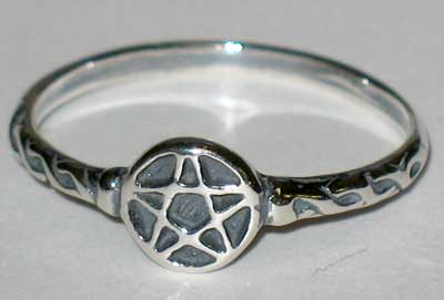 Pentagram ring size 8 sterling - Skull & Barrel Co.