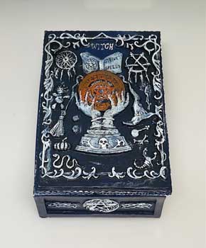 3 3/4"x 5 1/2" Boiok of Spells Tarot box - Skull & Barrel Co.