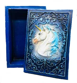 3 3/4"x 5 1/2" Unicorn tarot box