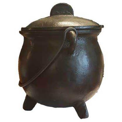 8" cast iron cauldron w/ lid - Skull & Barrel Co.